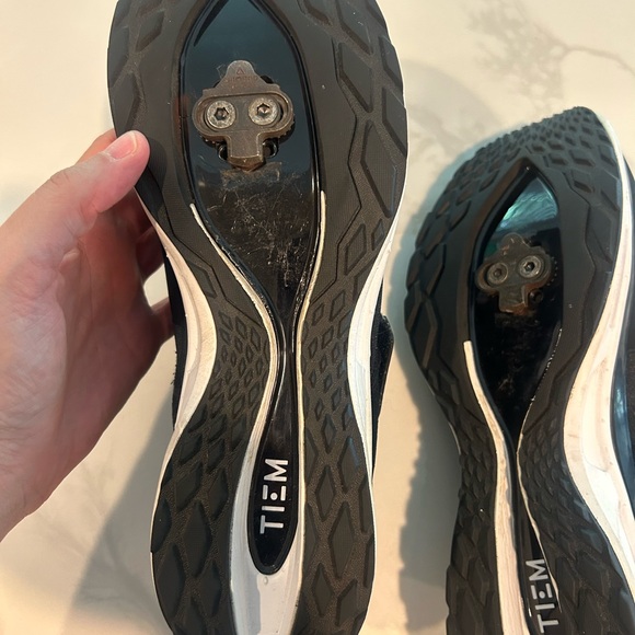Tiem Slipstream Indoor Cycling Shoes - Picture 4 of 9